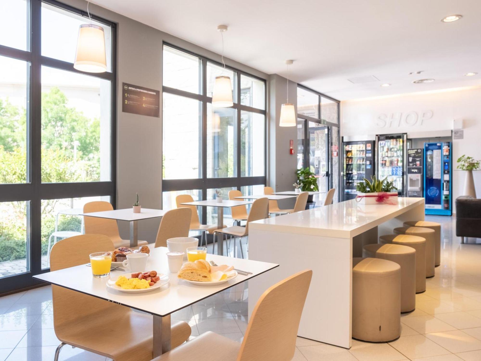 B&B Hotel Mantova San Giorgio di Mantova Extérieur photo